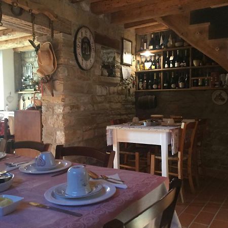 Agriturismo Casteldardo Guest House Trichiana Luaran gambar