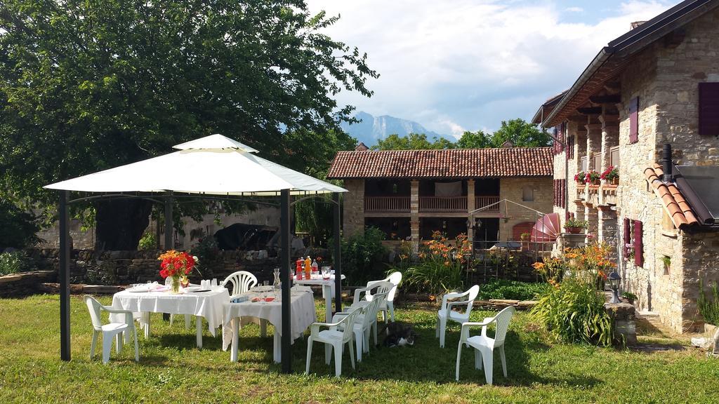 Agriturismo Casteldardo Guest House Trichiana Luaran gambar